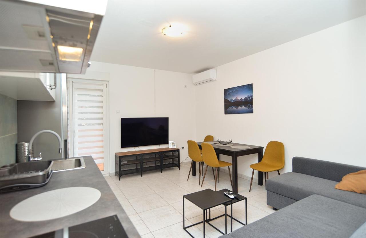 Apartmán Apartmensts Arsen 928 Pula Exteriér fotografie